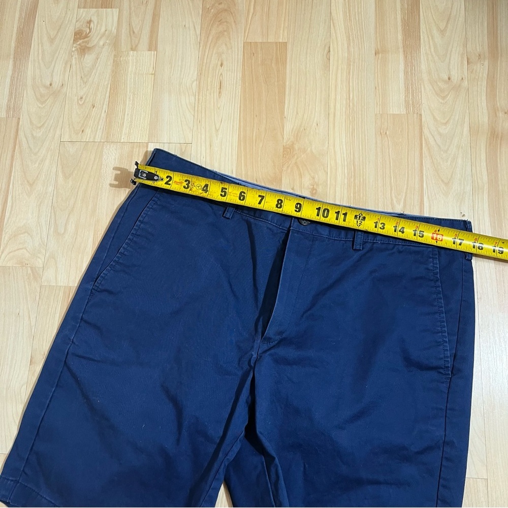 Jos A Bank Men’s Navy Tailored Fit Stretch Twill Shorts Size 35W - Picture 4 of 7